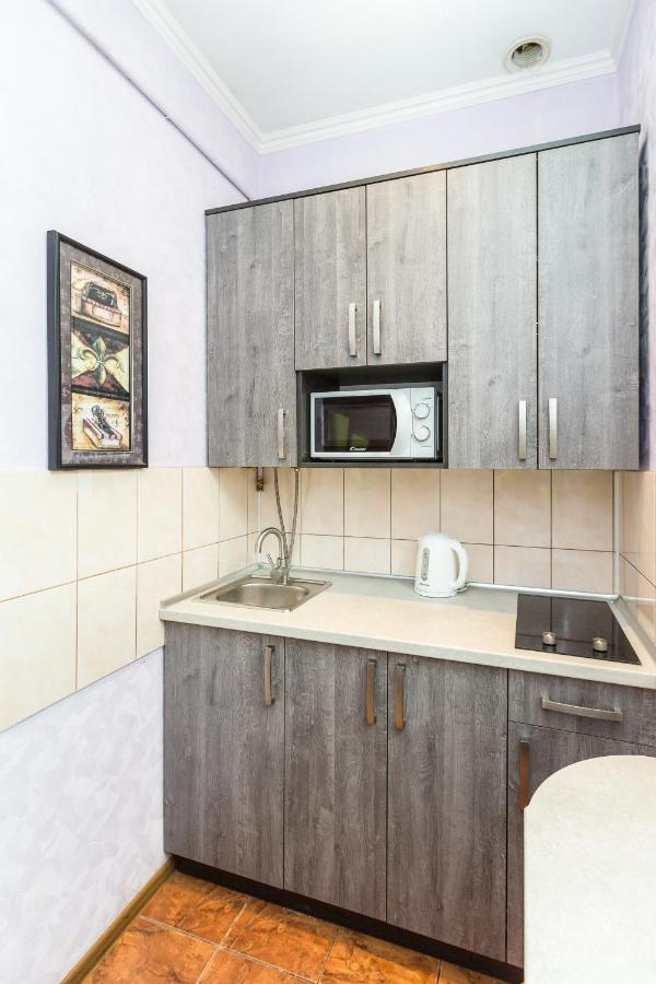 Квартира Від Власника По Вулиці Люльки 8 Lviv Ngoại thất bức ảnh